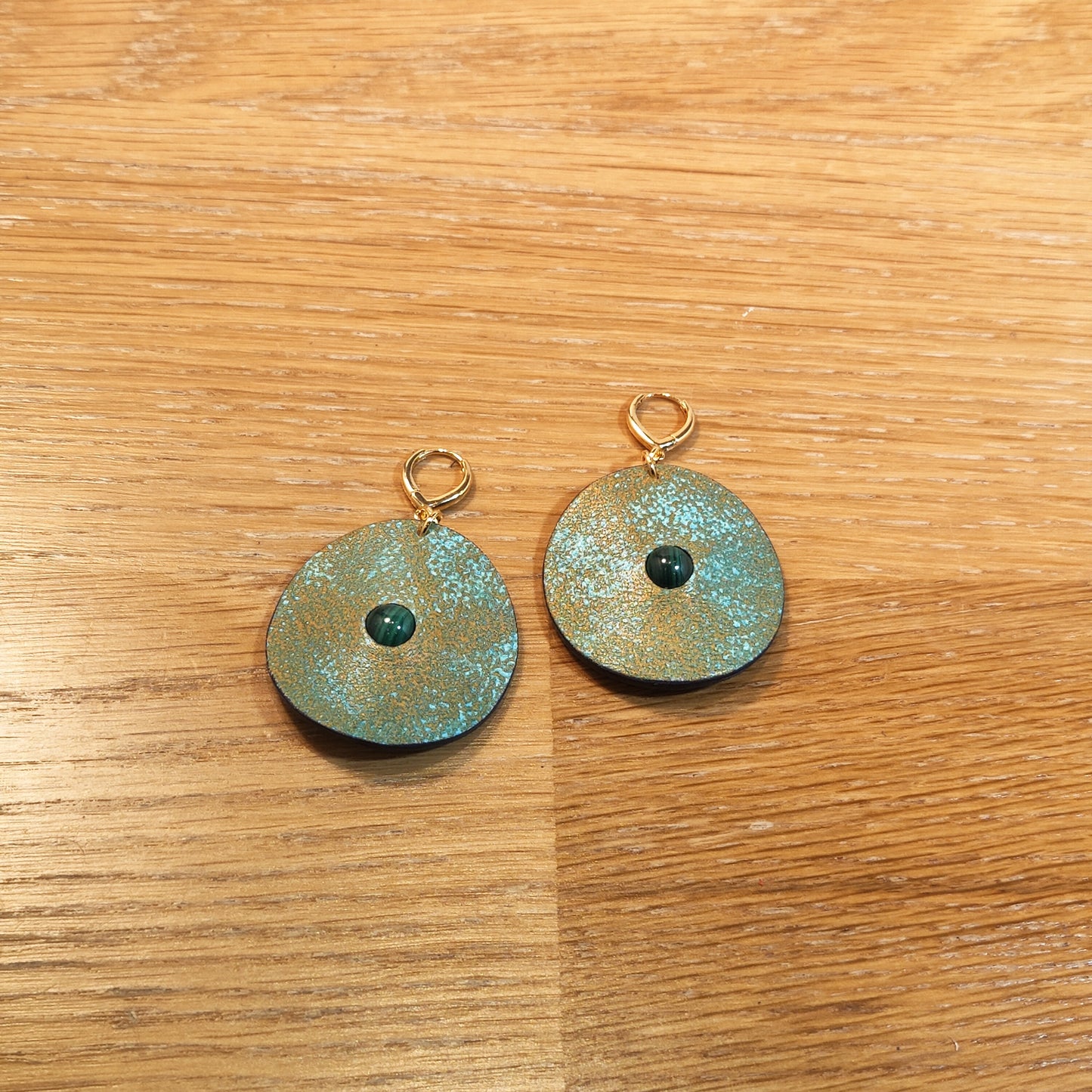 Boucles d'oreilles en cuir - Au Centre - Petit modèle