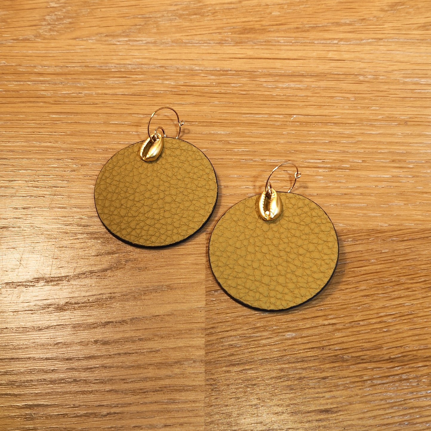 Leather earrings - Abondance J'Ecoute