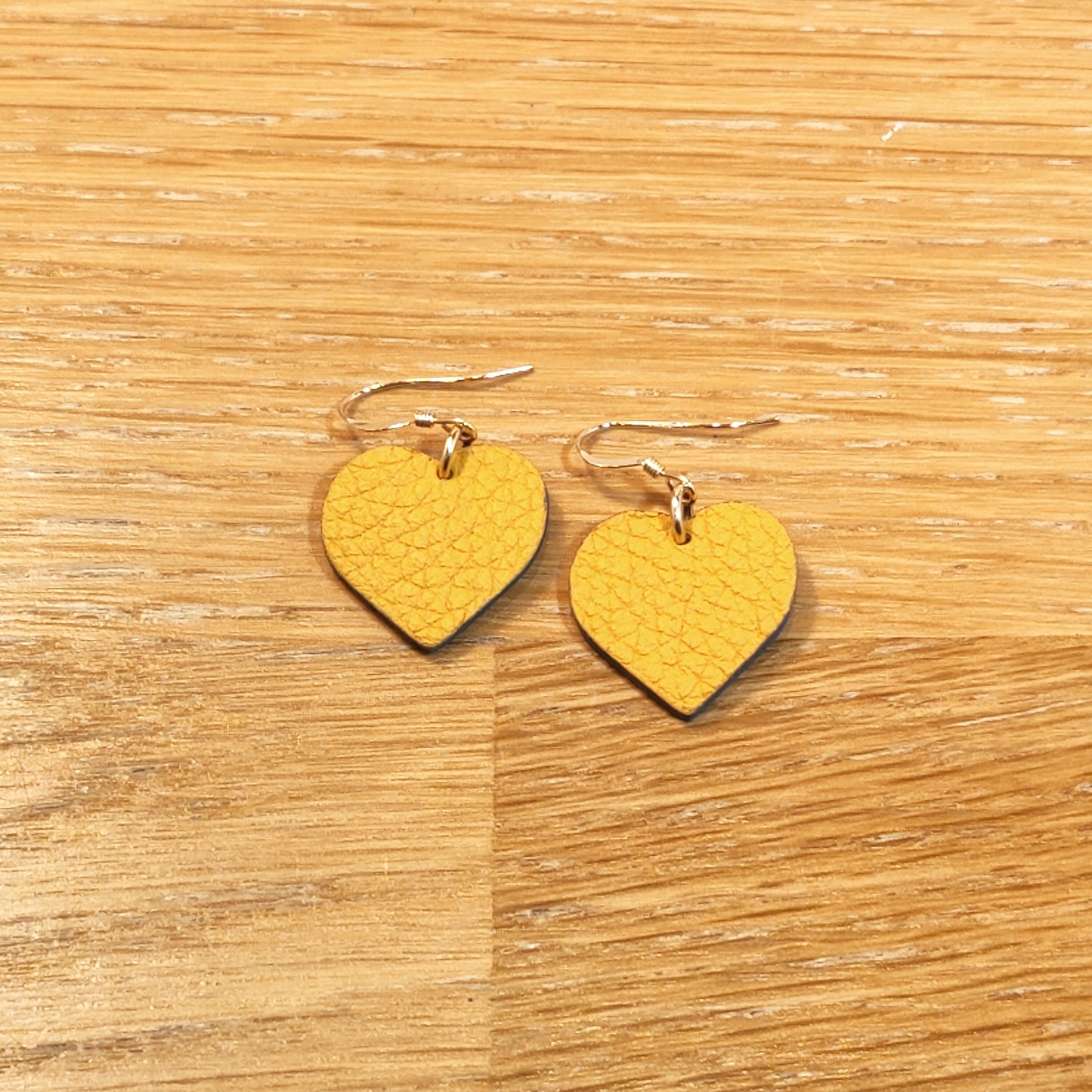 Leather earrings - Heart