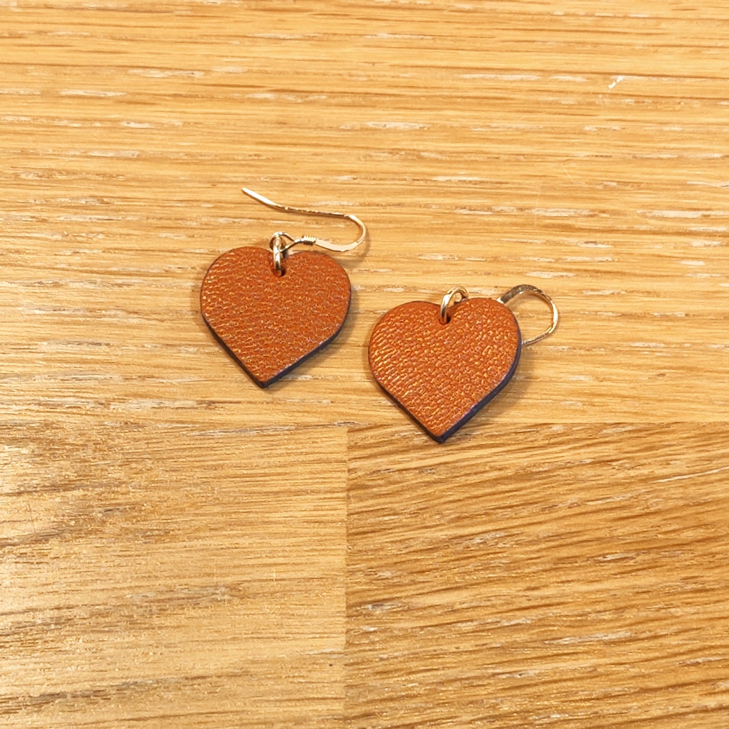 Leather earrings - Heart