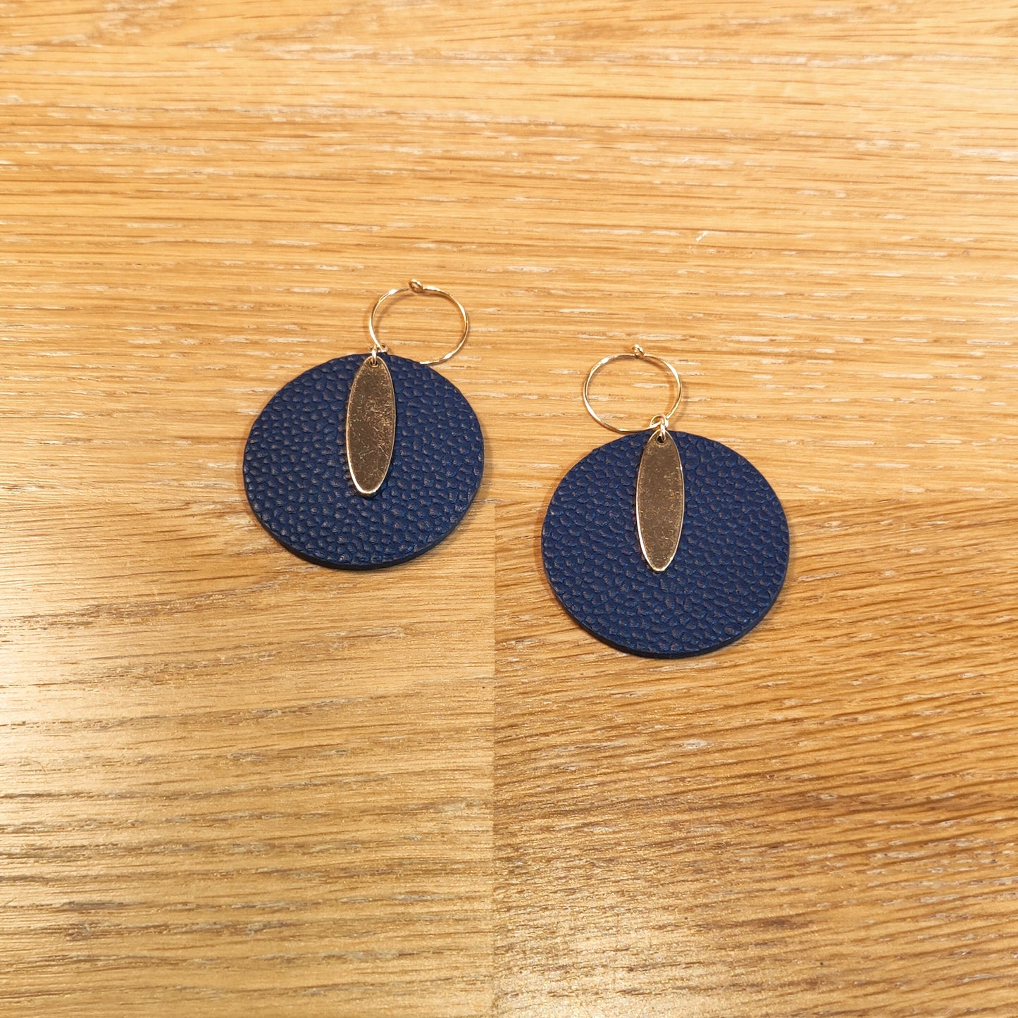 Boucles d'oreilles en cuir - Elancée