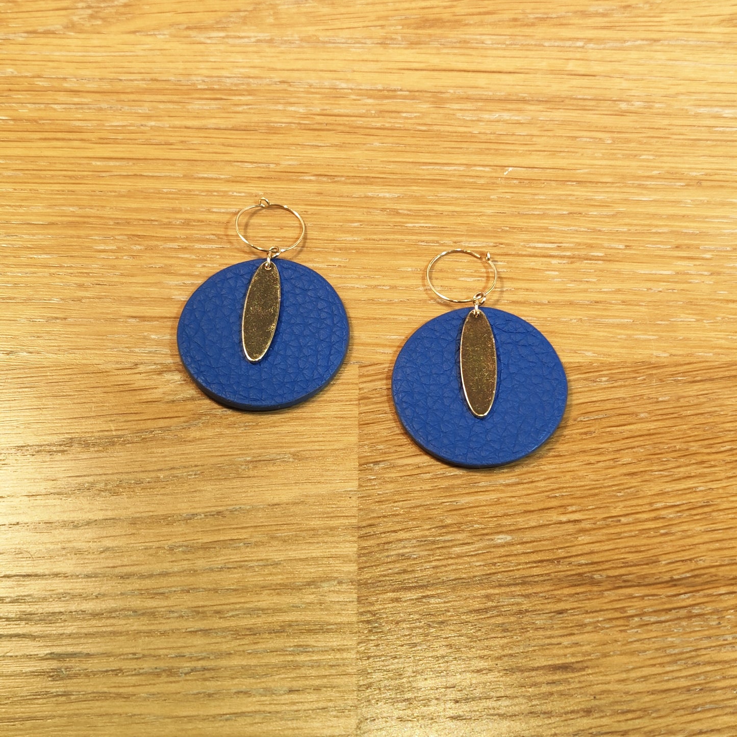 Boucles d'oreilles en cuir - Elancée