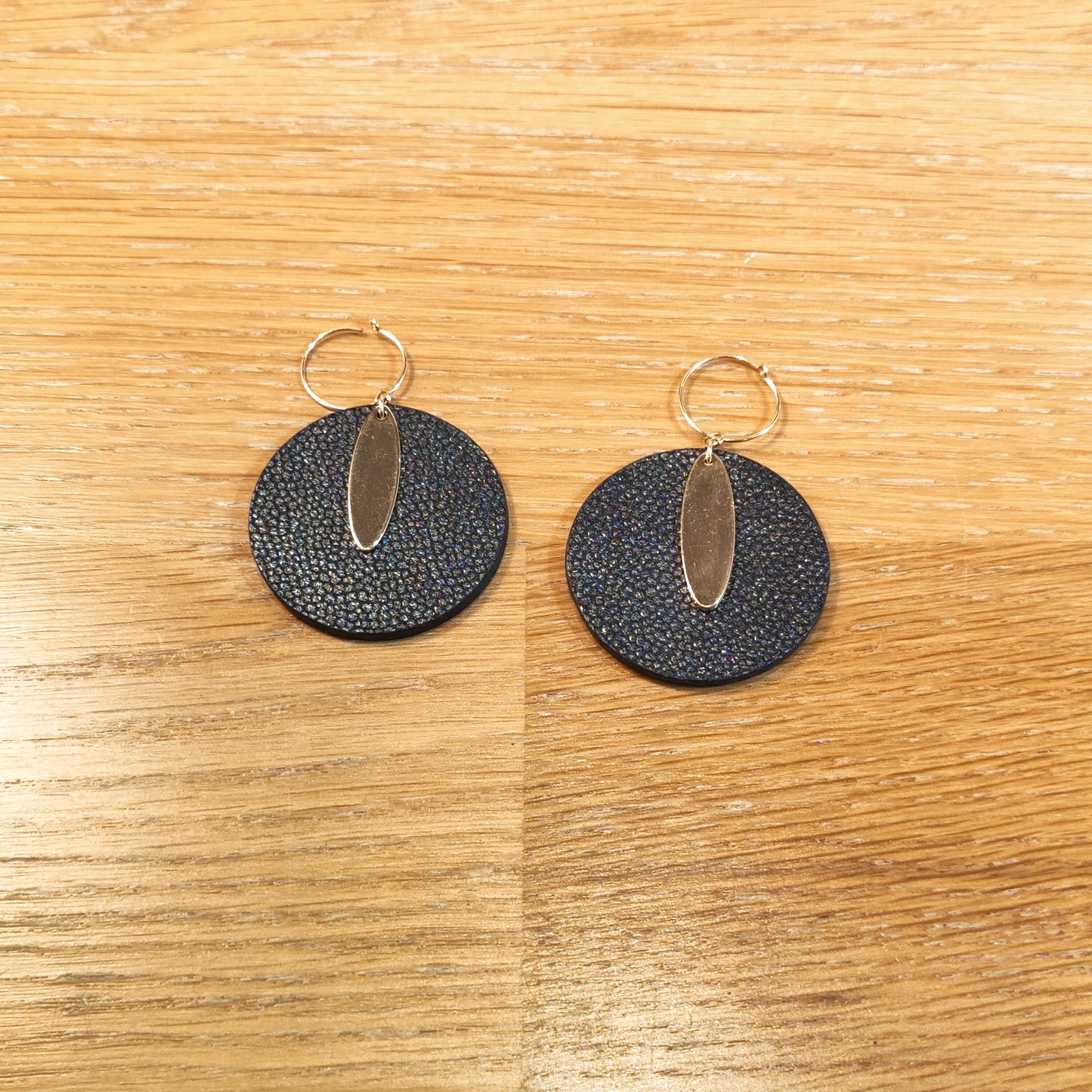 Boucles d'oreilles en cuir - Elancée