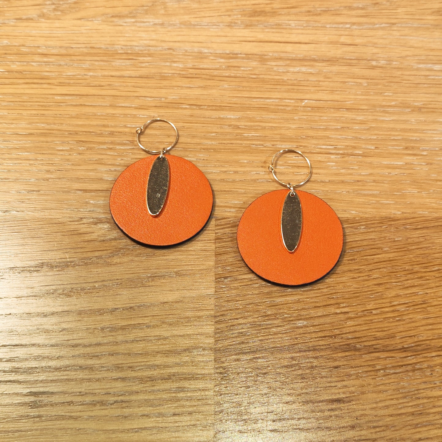 Boucles d'oreilles en cuir - Elancée