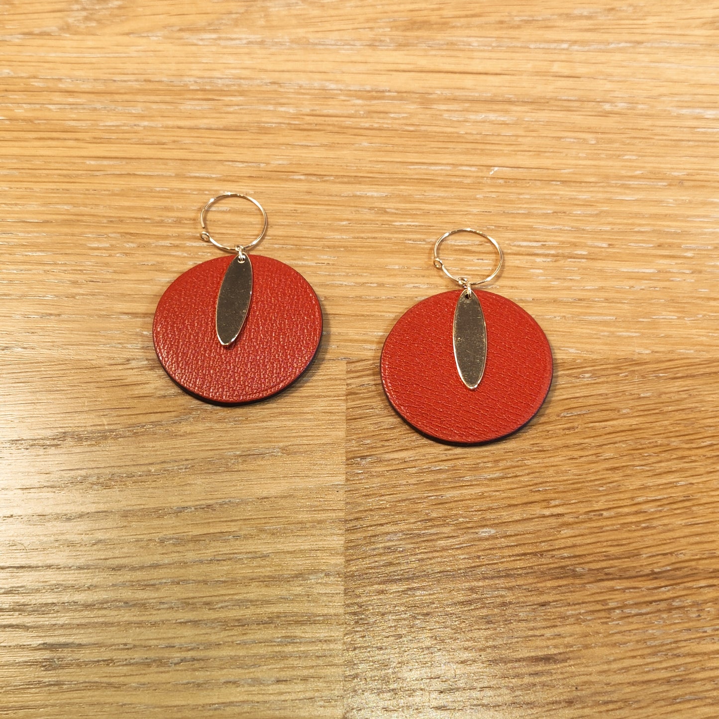 Boucles d'oreilles en cuir - Elancée