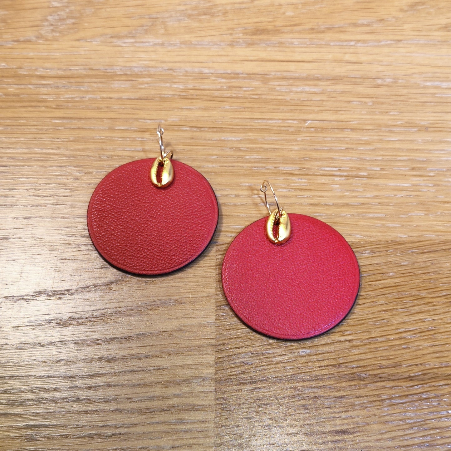 Leather earrings - Abondance J'Ecoute