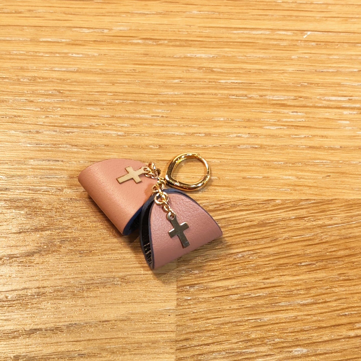 Finesse en croix - Leather earrings