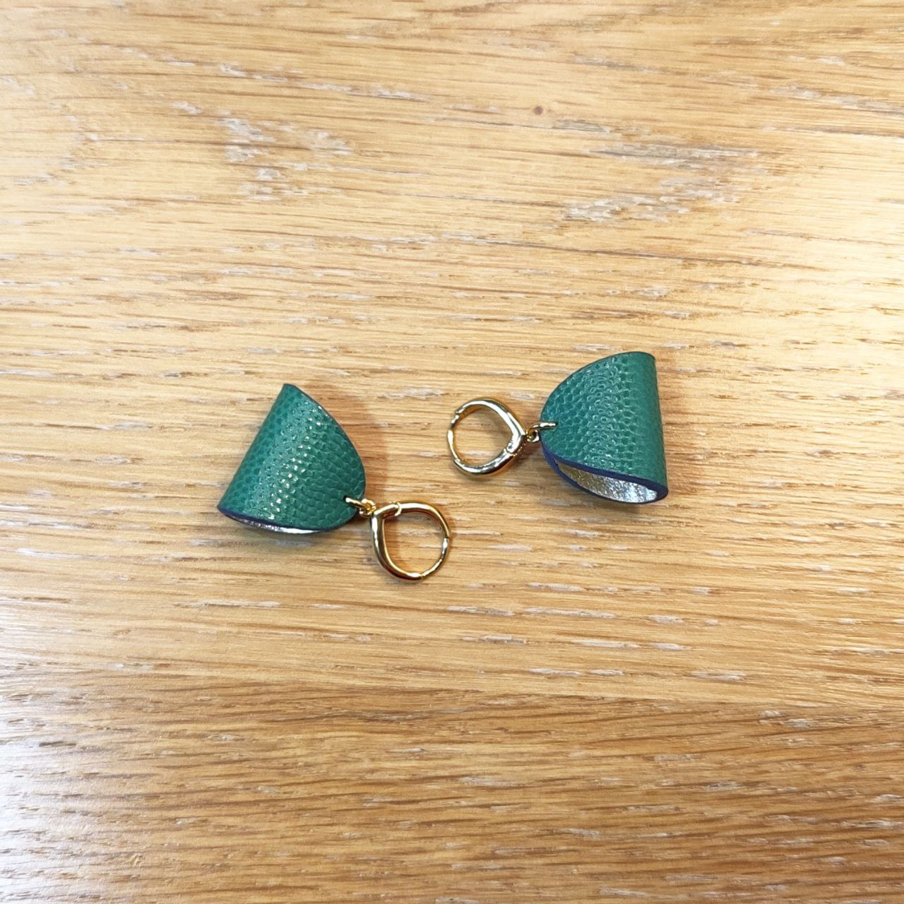 Leather earring - Finesse