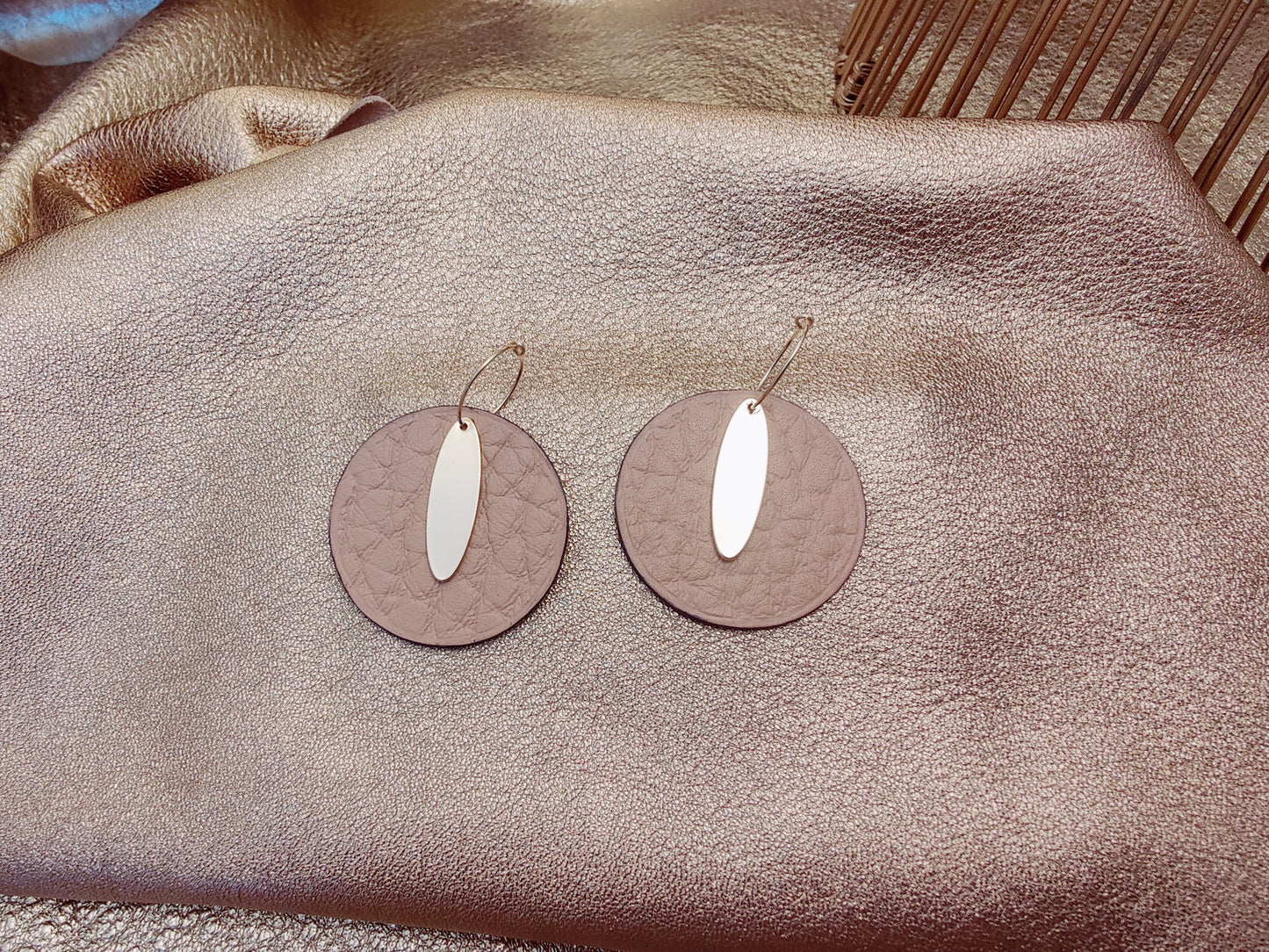 Boucles d'oreilles en cuir - Elancée