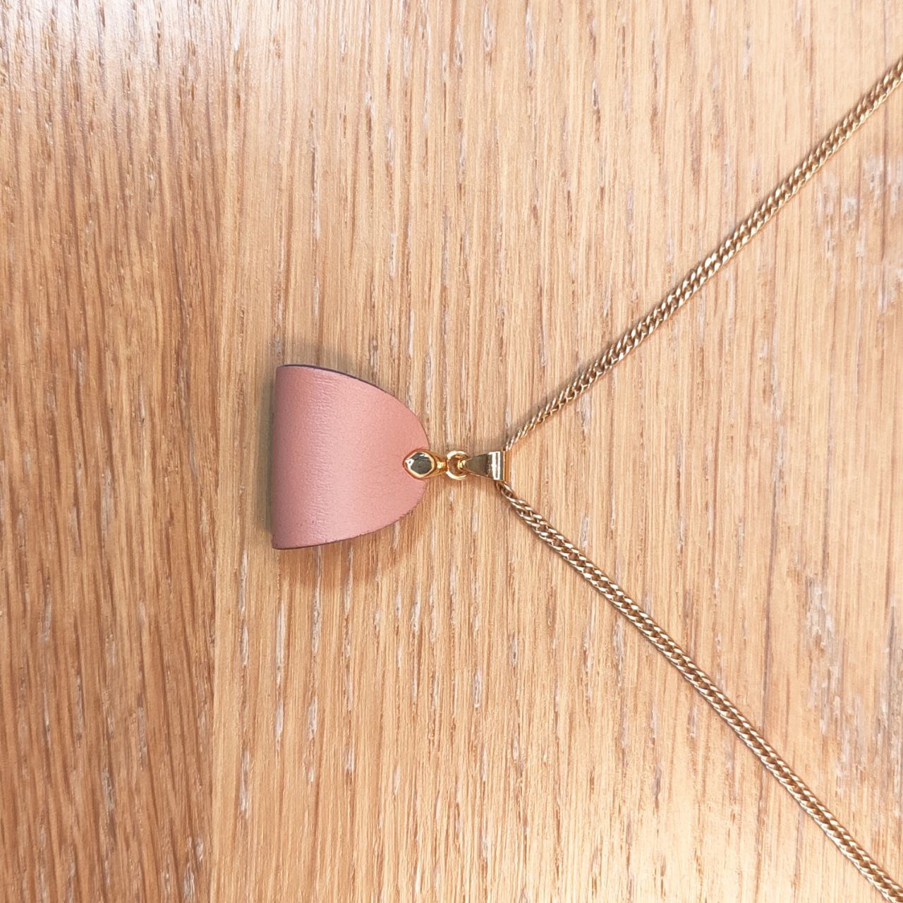 Leather Pendant - Finesse