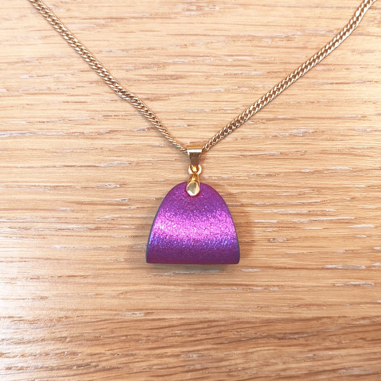 Leather Pendant - Finesse