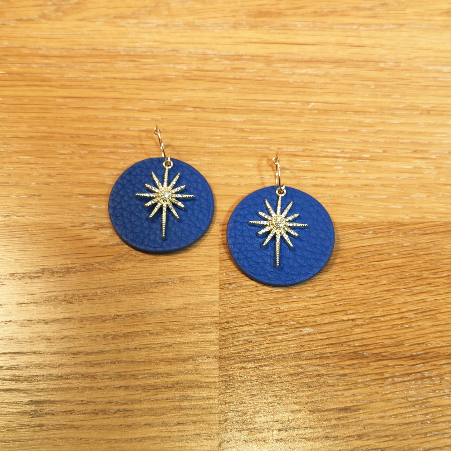 Boucle d'oreilles Cuir - L'Etoile - moyen