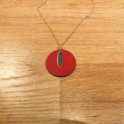 Pendentif en cuir - Elancee