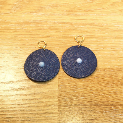Boucle d'oreille en cuir Grand modèle - Au Centre