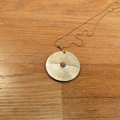 Pendentif en cuir - Grand modèle - Au Centre
