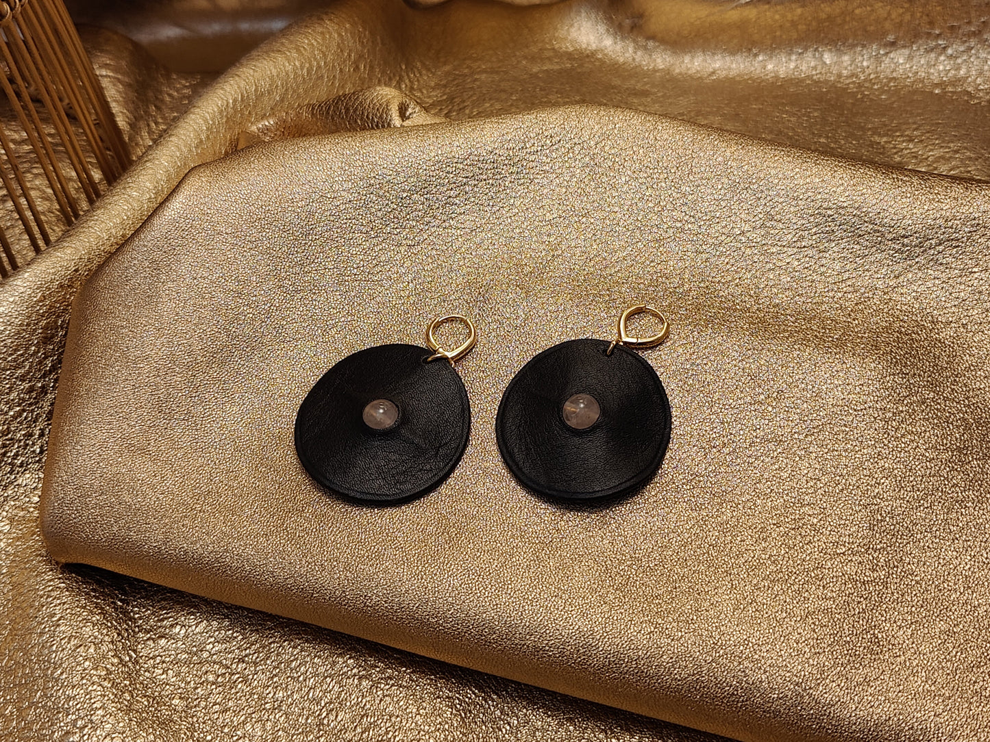 Boucle d'oreille en cuir Grand modèle - Au Centre