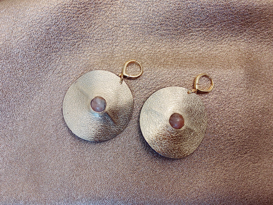 Leather earrings - In the center - Small model