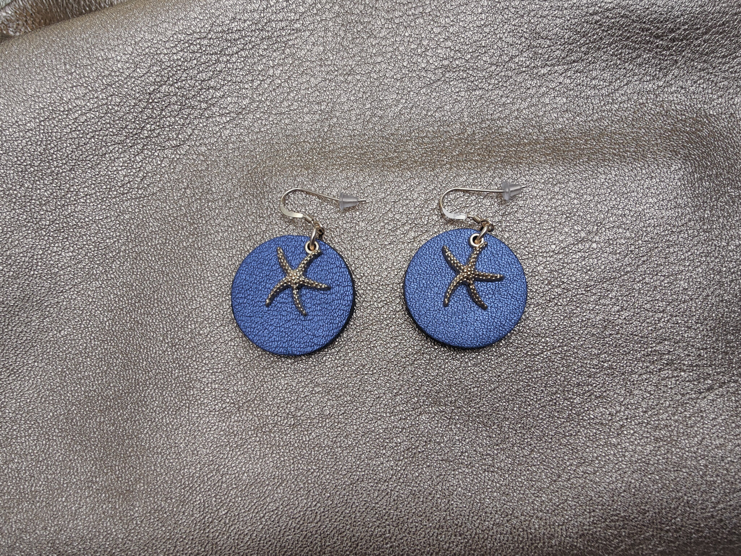Leather earrings - Starfish